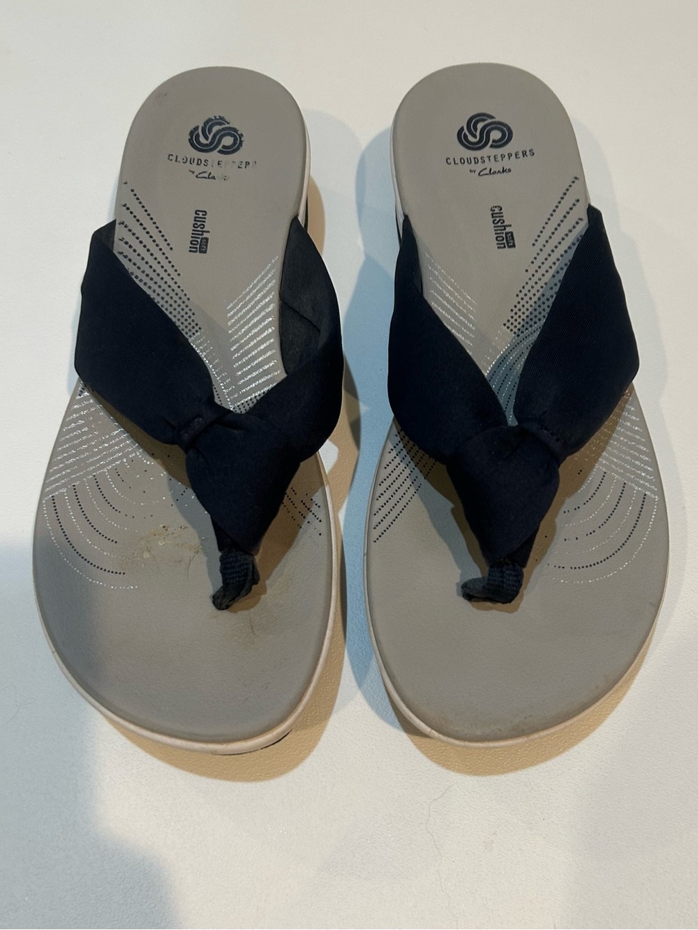 Clarks Cloud Steppers ARLA GLISON BLUE FABRIC THONG Women SANDALS Sz 8